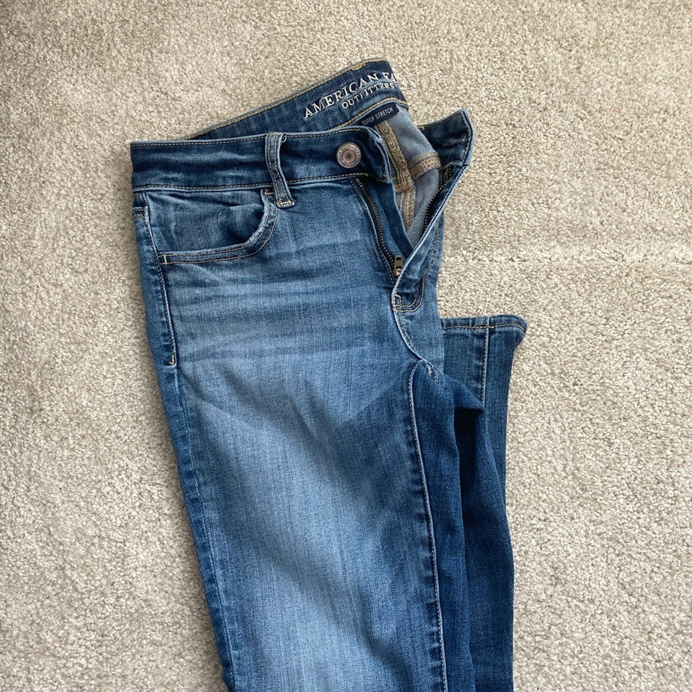 American Eagle super stretch skinny jeans size 6